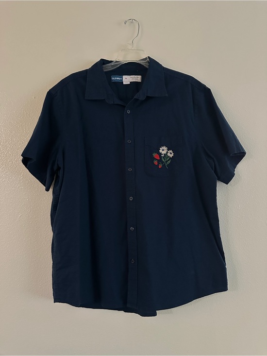 Old Navy Other - Old Navy Men’s XL Navy Short-Sleeve Button-Down Shirt Floral Pocket Embroider
